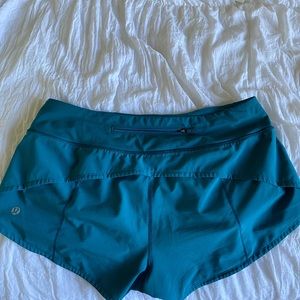 Lululemon Shorts Speed Up 2.5 In